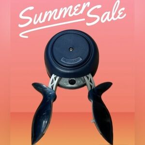 Fiskars Medium Flower Punch